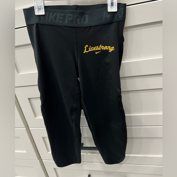 Nike Livestrong leggings - Picture 1 of 5